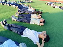 包含轻松迎接考验乐观向上战队心心相印的词条